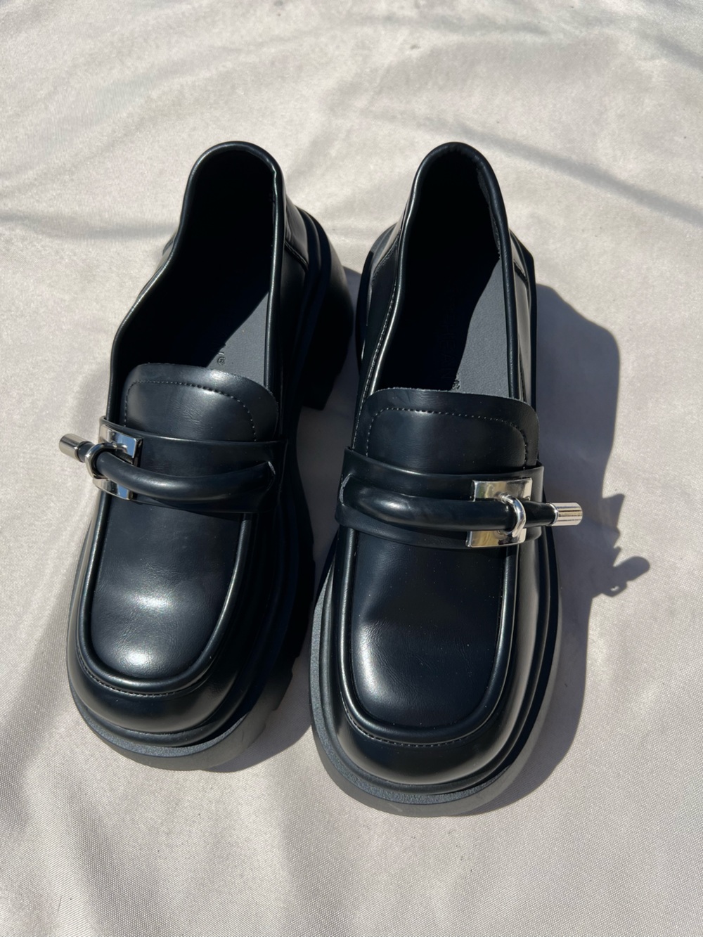 NEW Women’s Black Leather Slip-On Loafers with Metal Bit